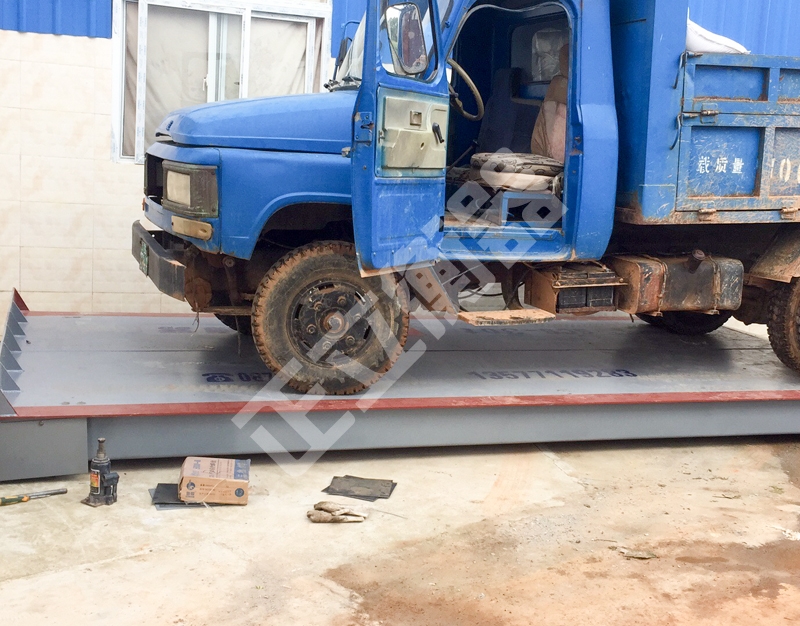 防爆電子汽車衡